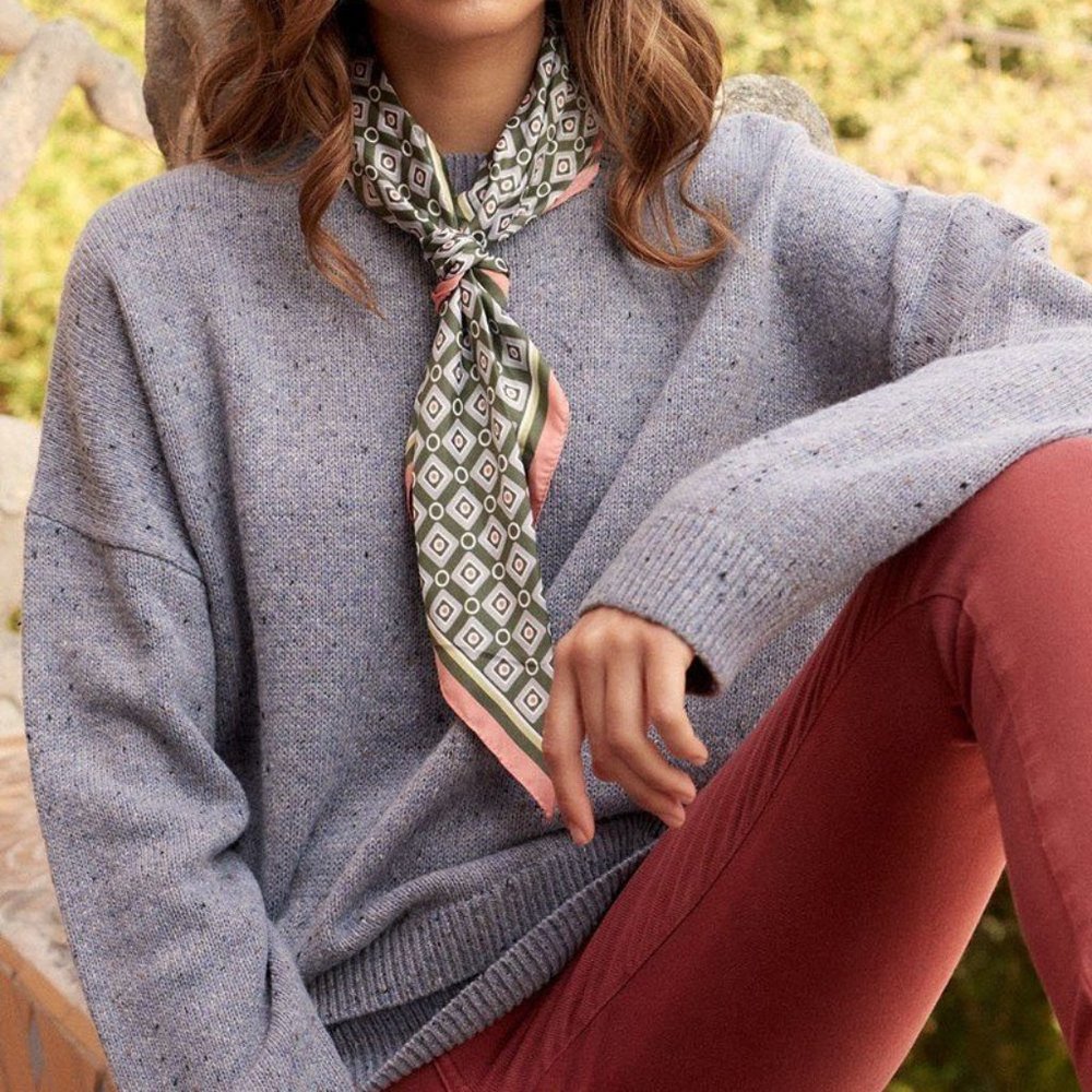Women's Outware Multicolor Crew Neck Knit Sweater NWT